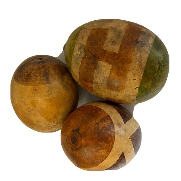 African Antique Hand Painted Natural Gourds Decorative Geometric Pattern Set / 3 - Picture 12 of 16